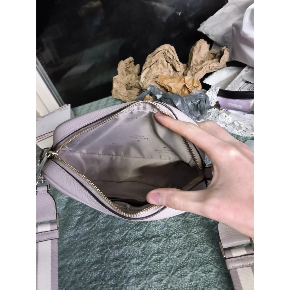 62.Kate Spade New York Emma camera bag